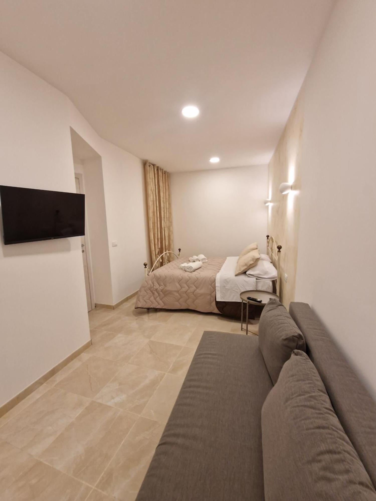 House In The Castle Via Gramignani N 35 Catania别墅 外观 照片