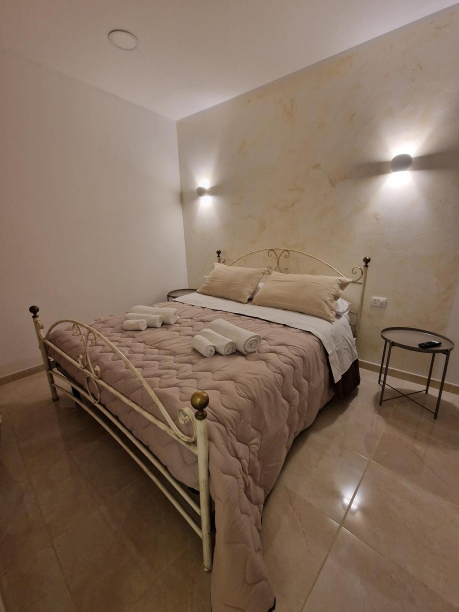 House In The Castle Via Gramignani N 35 Catania别墅 外观 照片