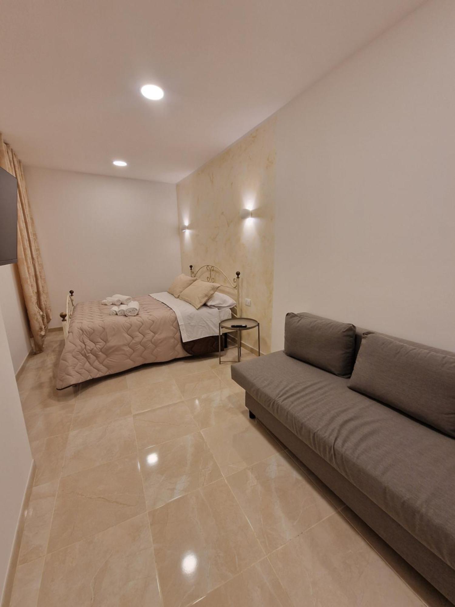 House In The Castle Via Gramignani N 35 Catania别墅 外观 照片