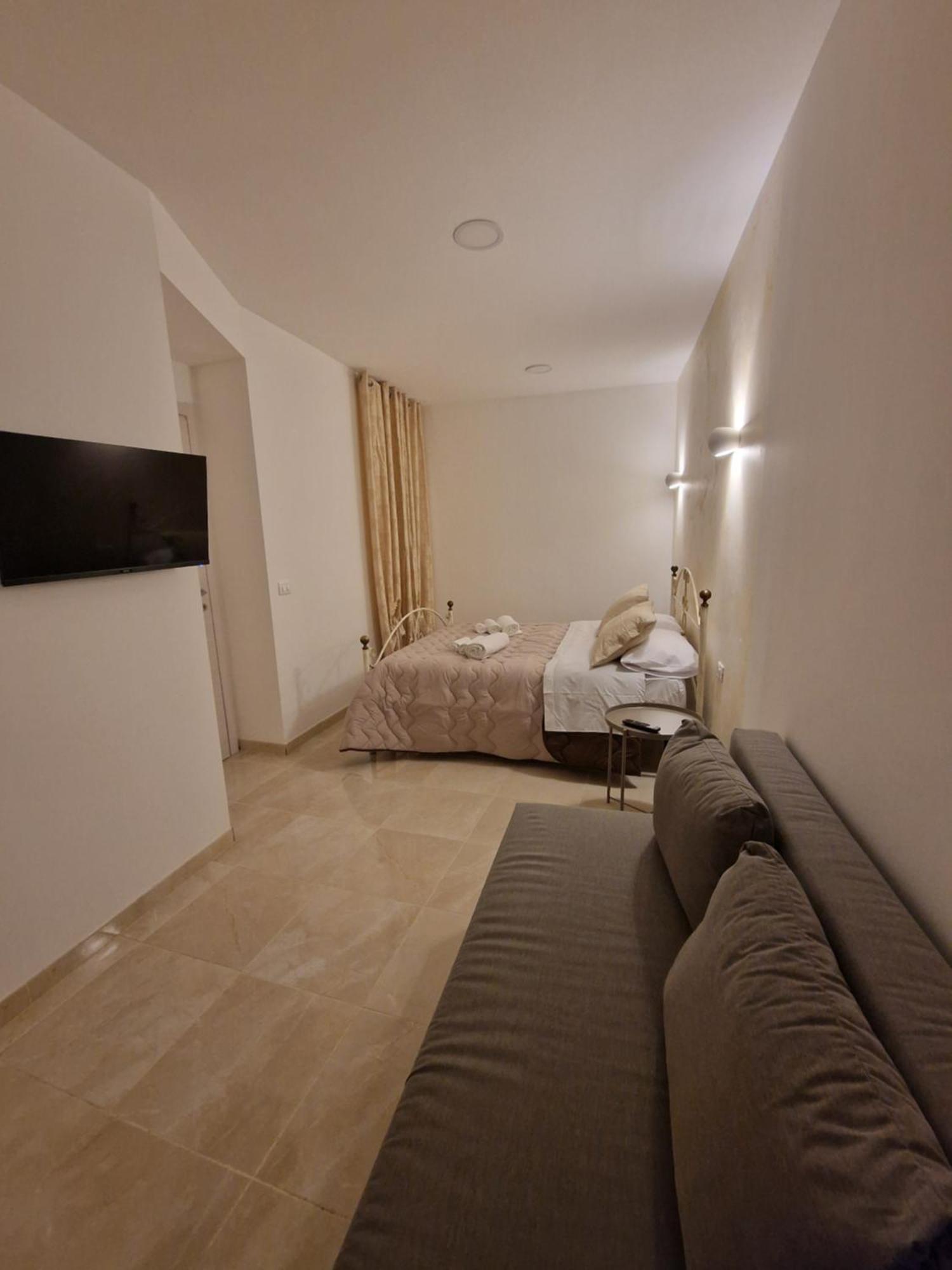 House In The Castle Via Gramignani N 35 Catania别墅 外观 照片